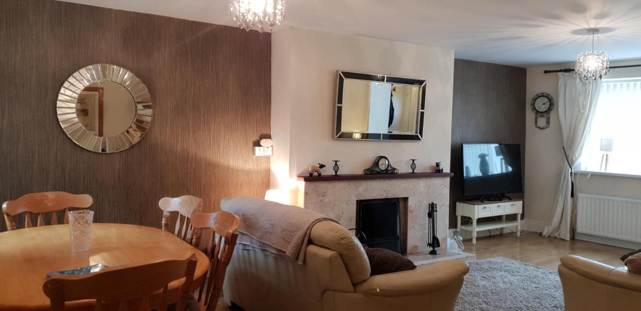 Villa Comfy Quiet Town House Strabane Exterior foto