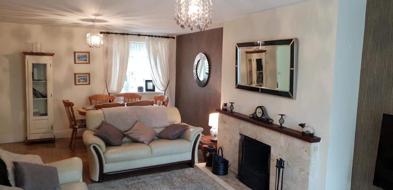 Villa Comfy Quiet Town House Strabane Exterior foto
